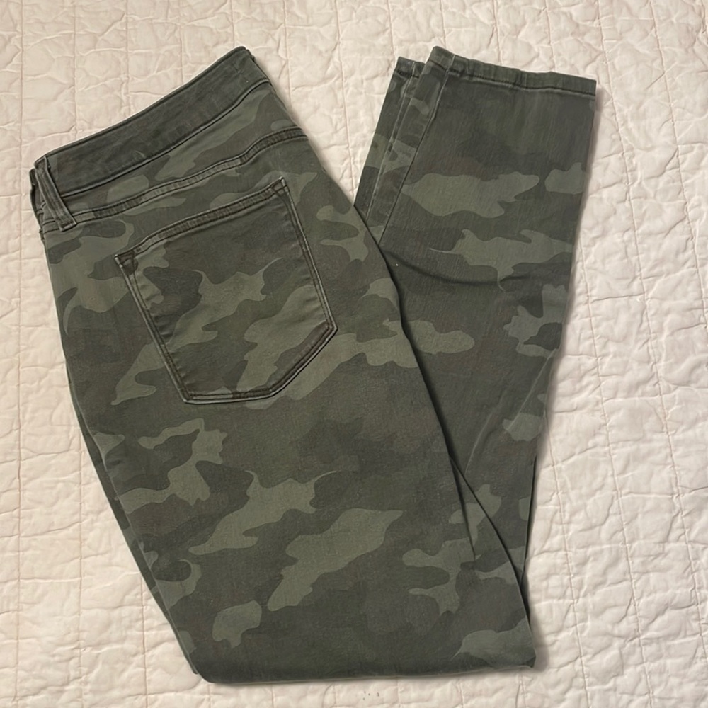 Sonoma Curvy Skinny Jeans
